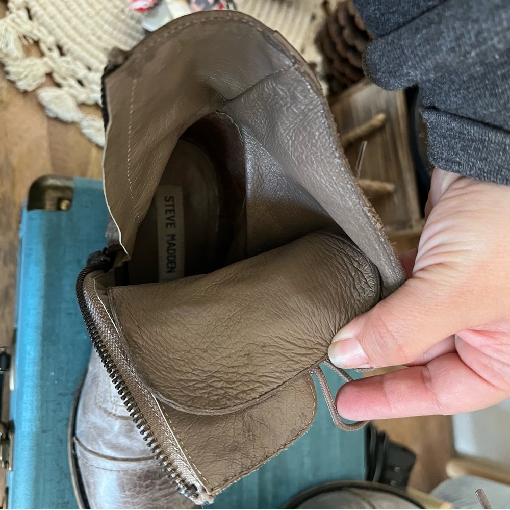 Steve Madden Graanie Combat Style Boot Size 7.5 - image 5